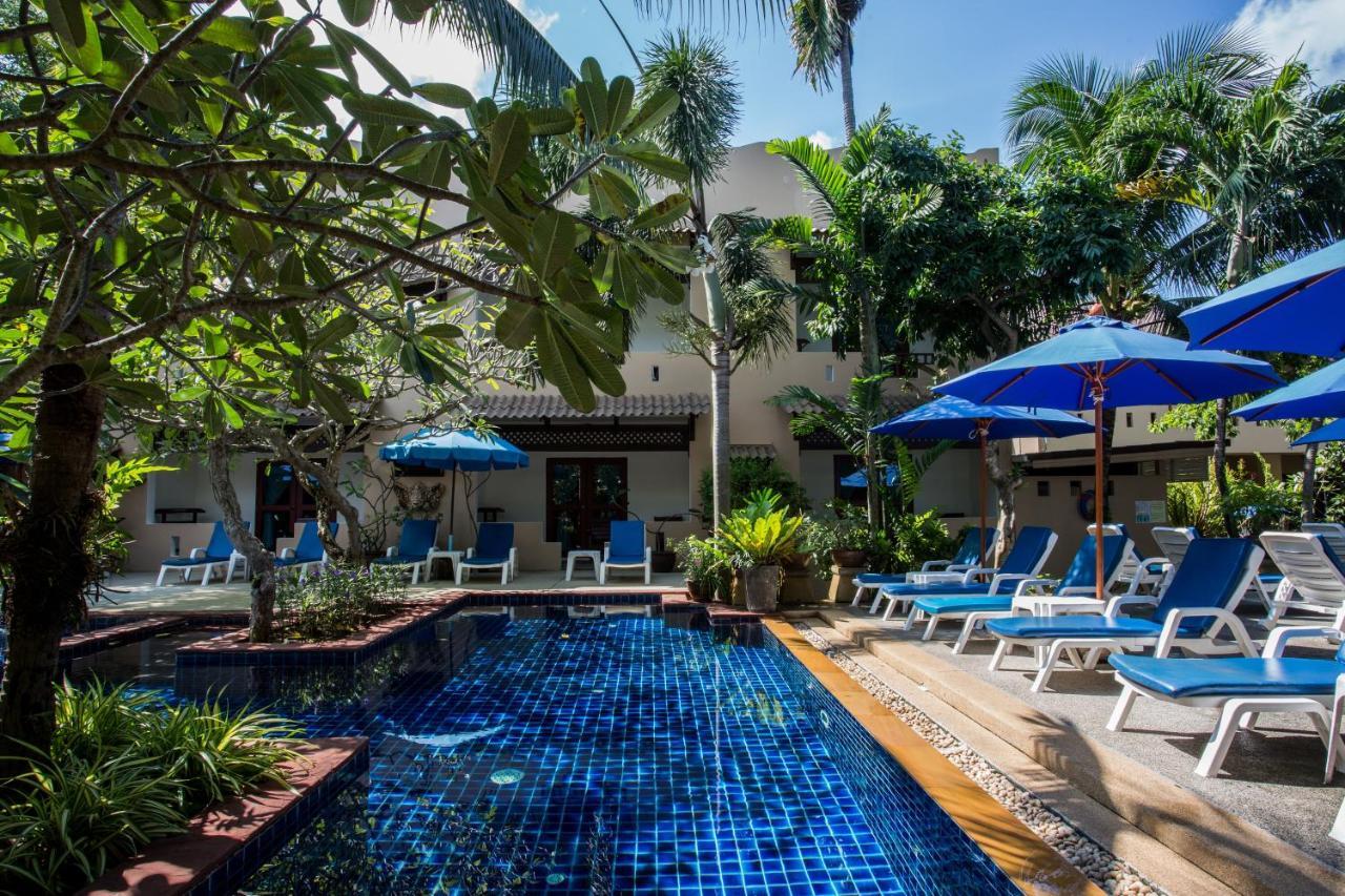 Kata Country House Hotell Phuket Exteriör bild